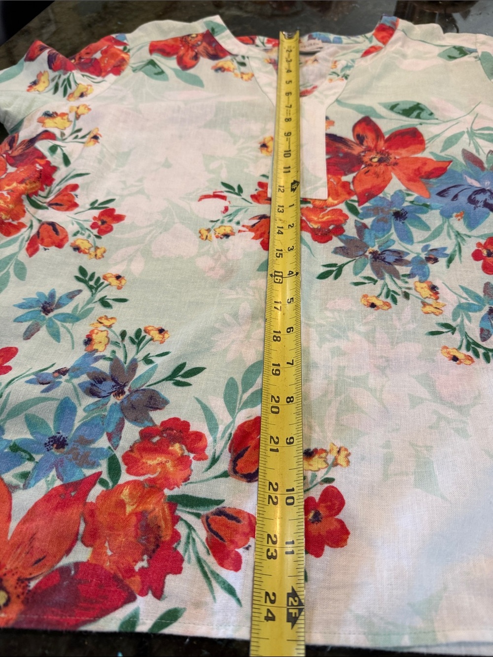 Van Heusen Women’s Linen Blend Blouse, Size Large. - Picture 6 of 7